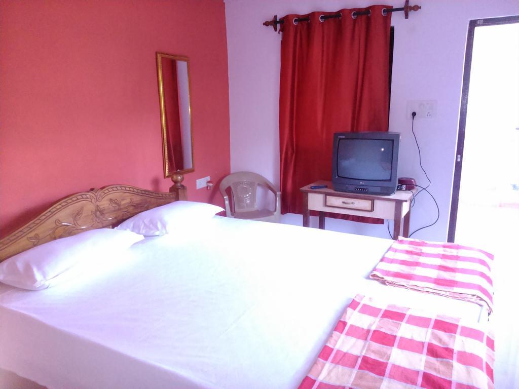 La Blanche Guest House Calangute Camera foto