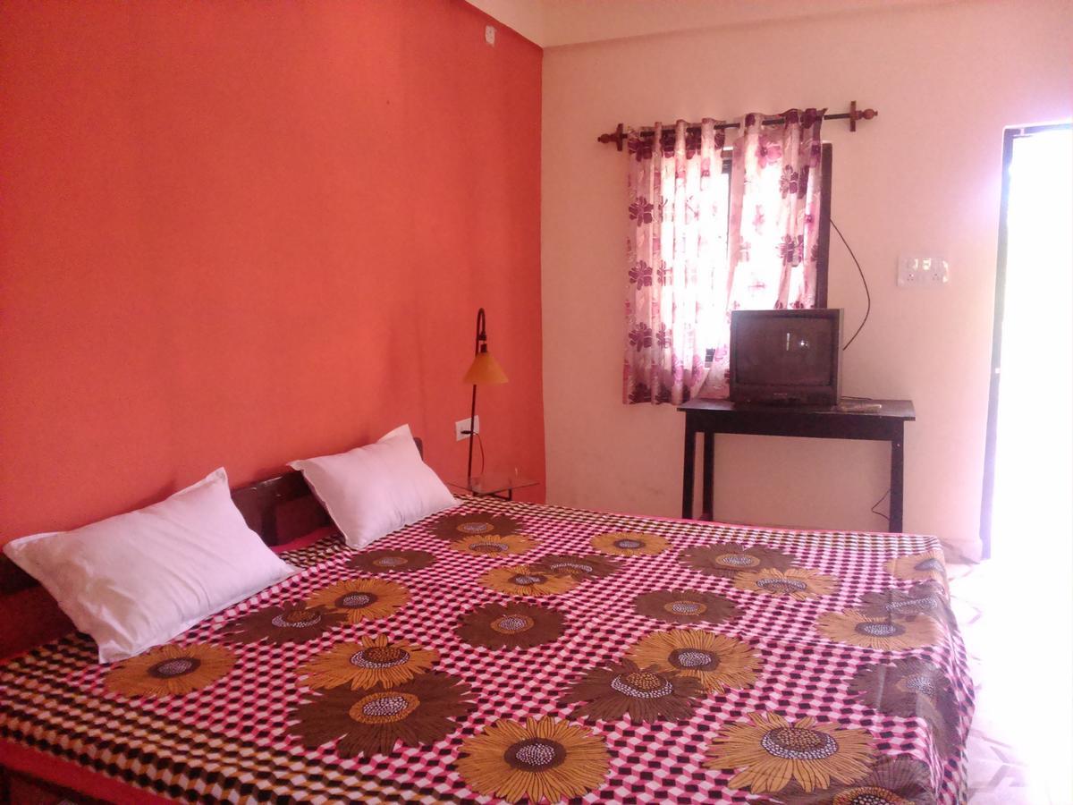 La Blanche Guest House Calangute Camera foto
